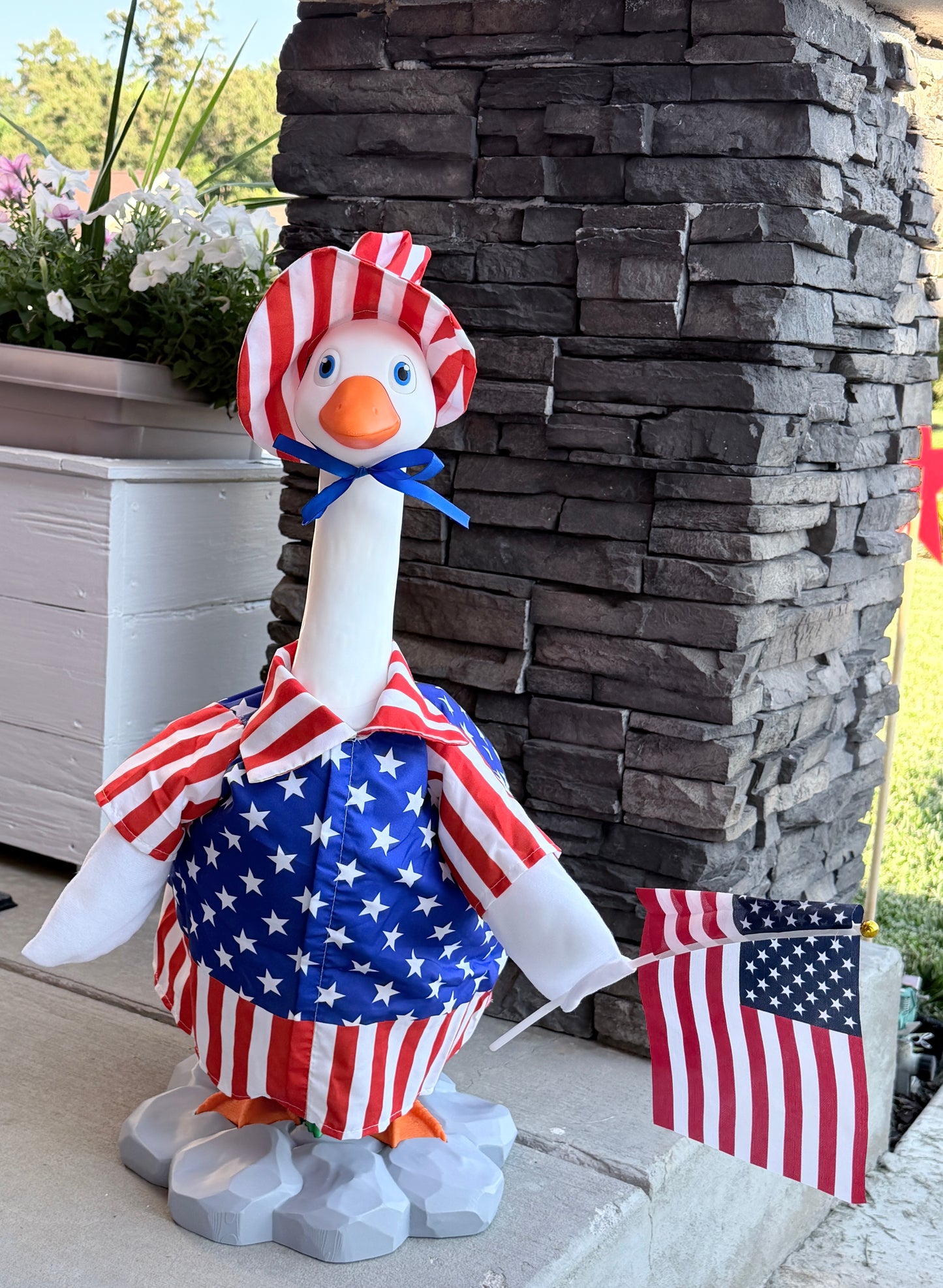 Porch Goose